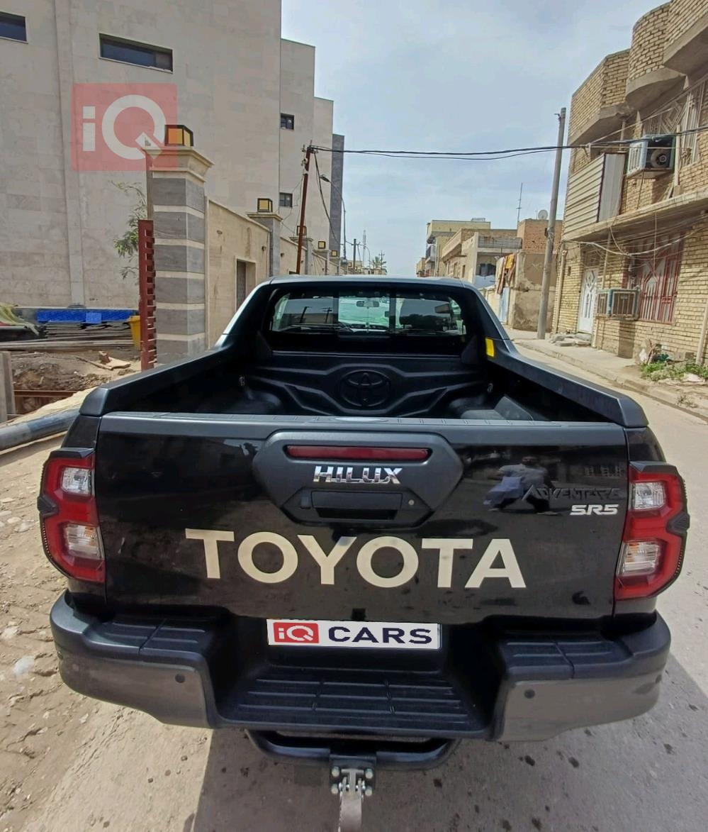 تويوتا هايلوكس